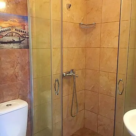 Афродита Роуз